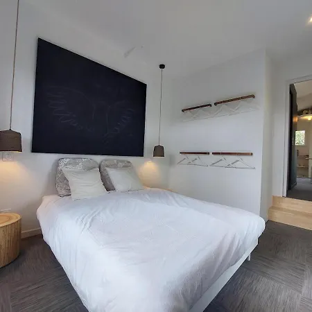 Un Petit Coin De Paradis * Layrisse